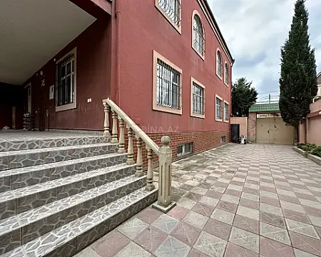 Satılır 5 otaqlı həyət evi 400 m²