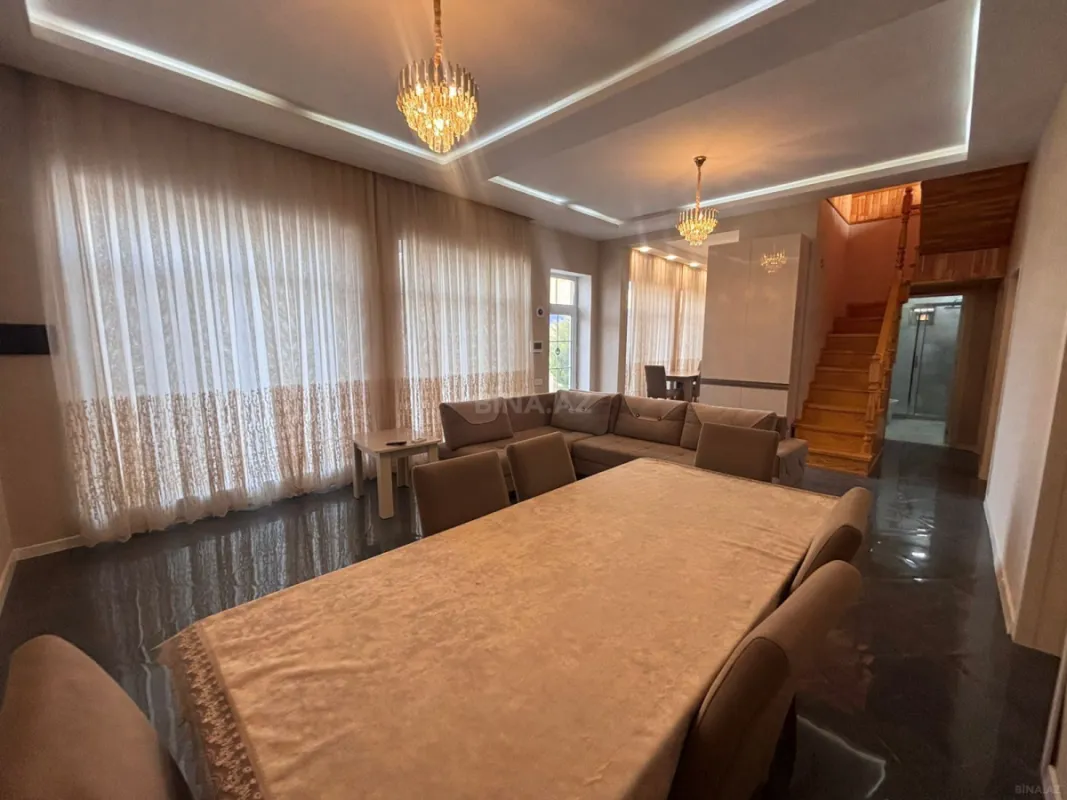 Satılır 5 otaqlı həyət evi 165 m²