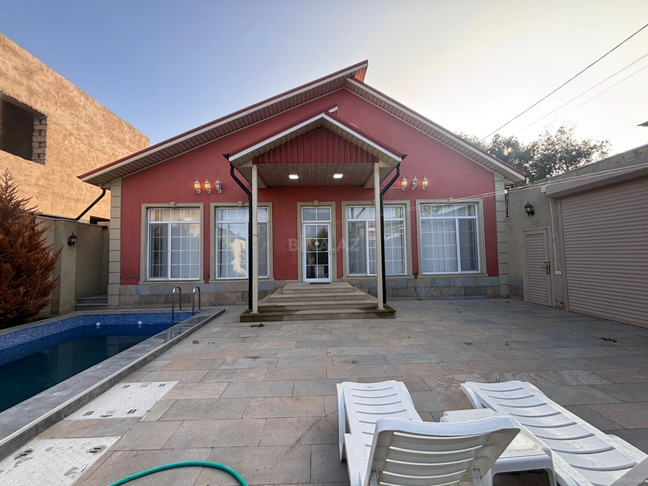 Satılır 5 otaqlı həyət evi 165 m²