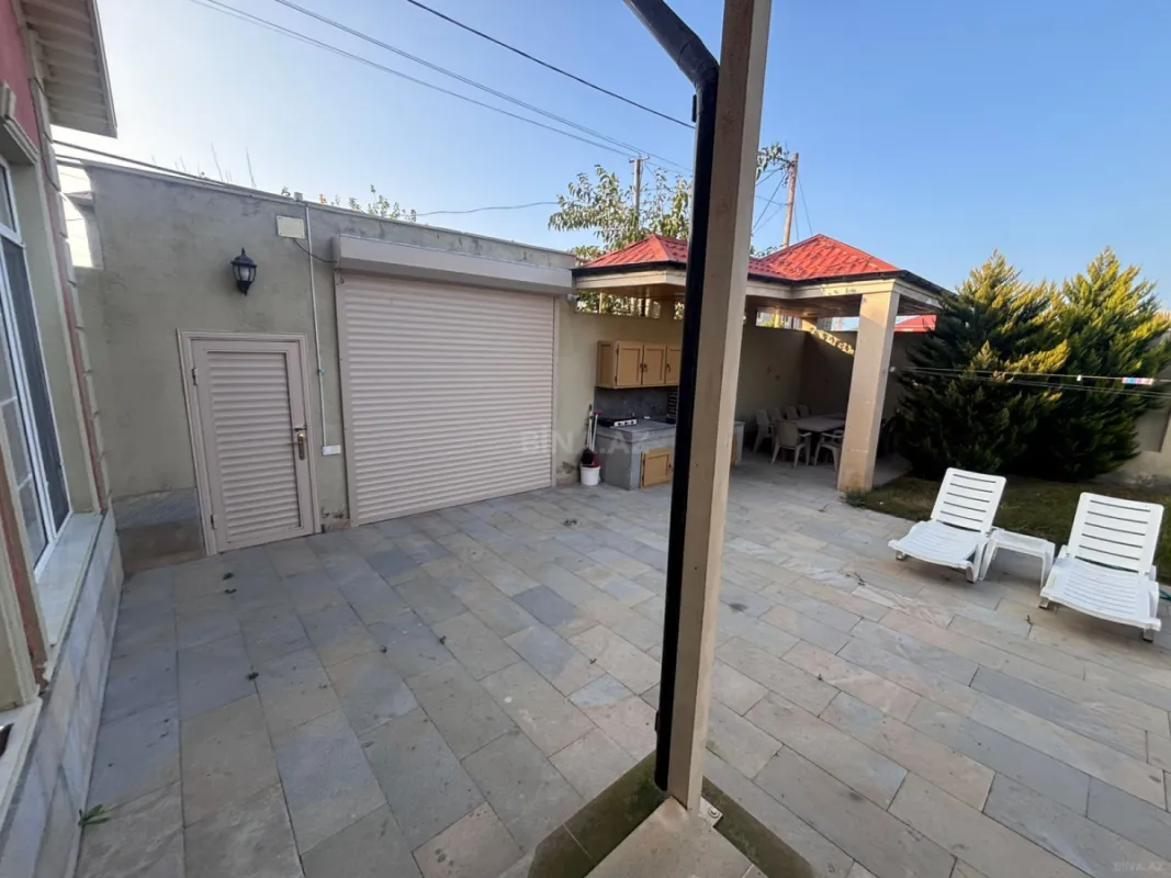 Satılır 5 otaqlı həyət evi 165 m²