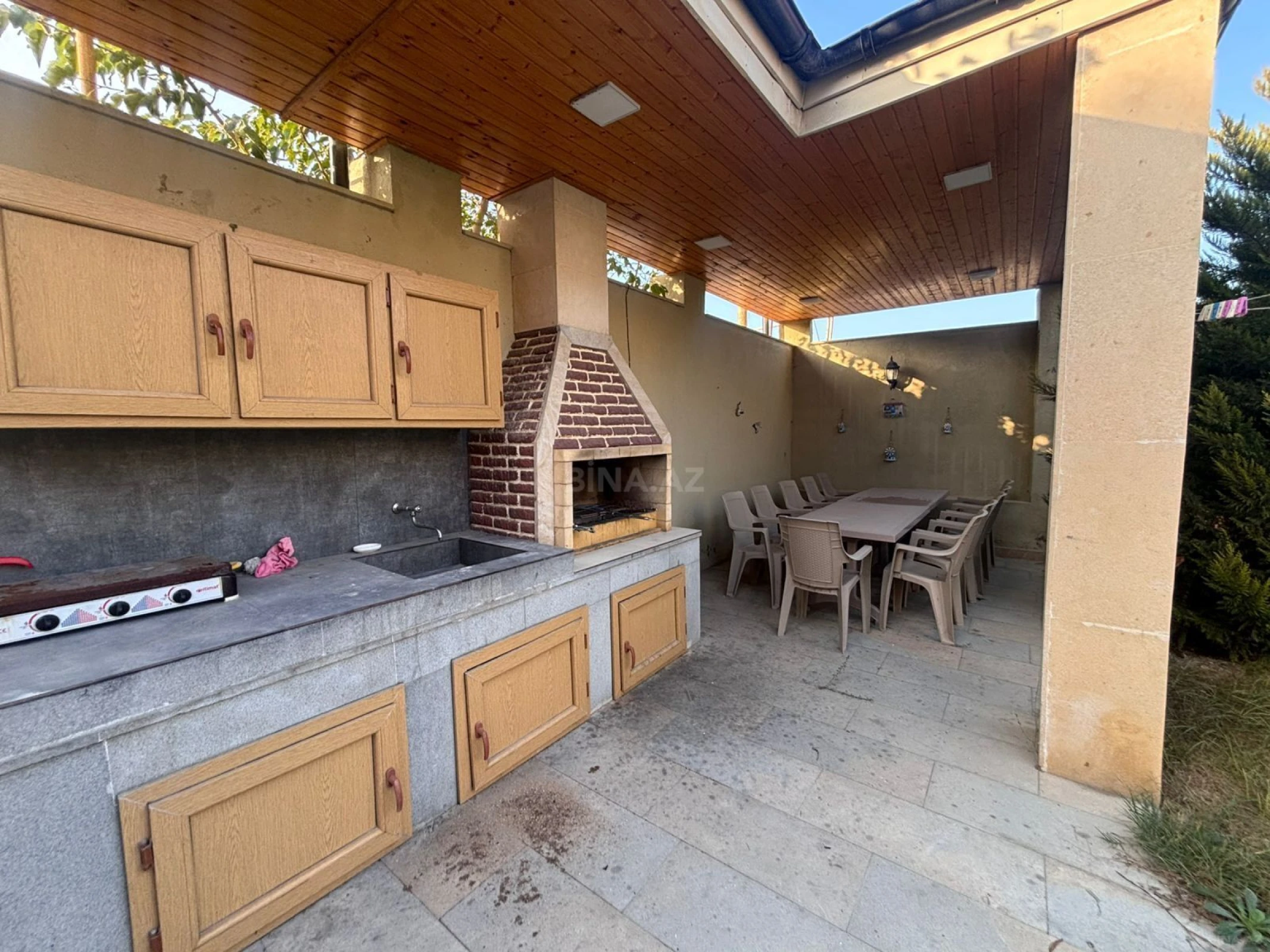 Satılır 5 otaqlı həyət evi 165 m²