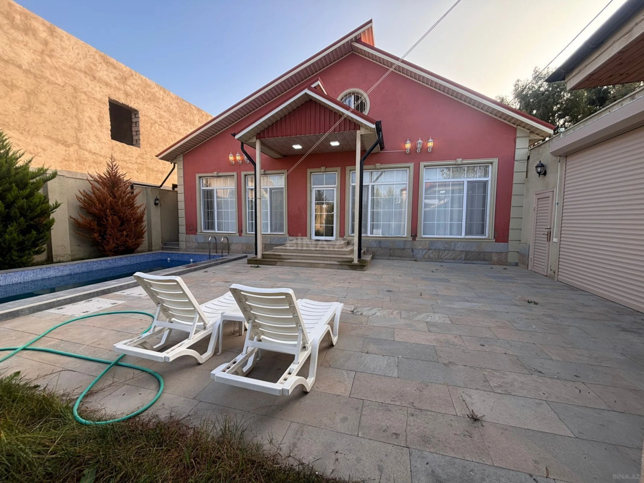 Satılır 5 otaqlı həyət evi 165 m²