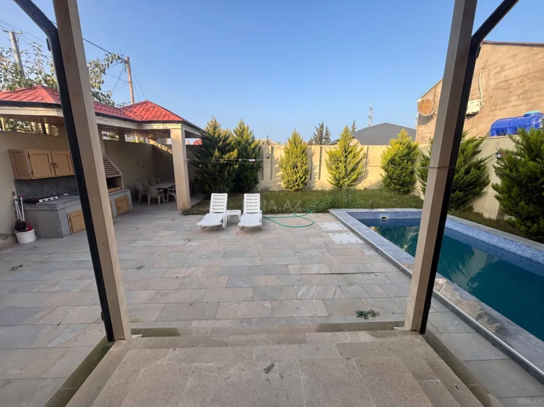 Satılır 5 otaqlı həyət evi 165 m²