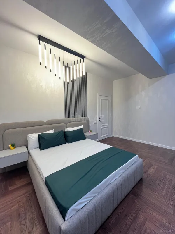 Satılır 3 otaqlı mənzil 101 m²