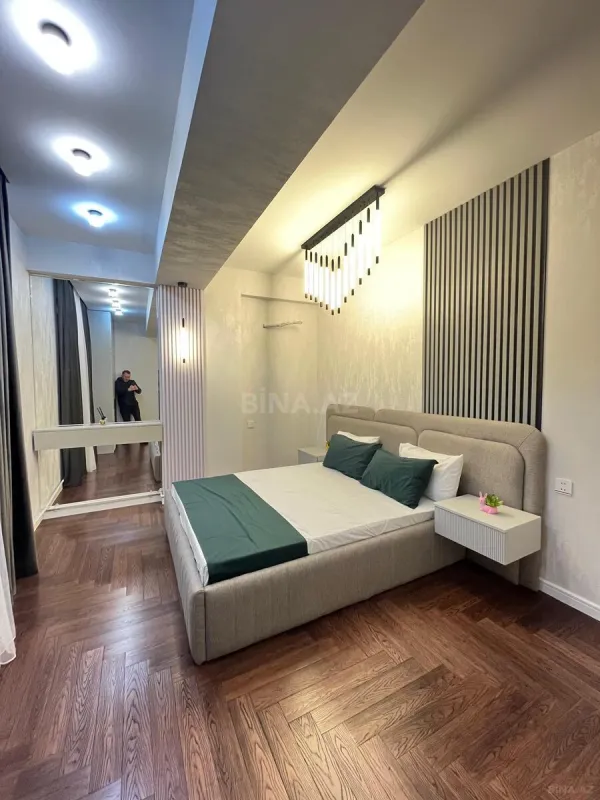 Satılır 3 otaqlı mənzil 101 m²
