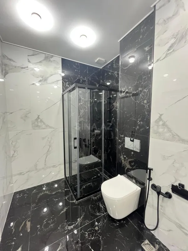 Satılır 3 otaqlı mənzil 101 m²