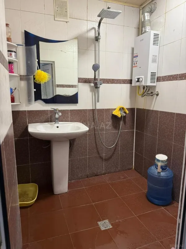 Satılır 3 otaqlı mənzil 75 m²