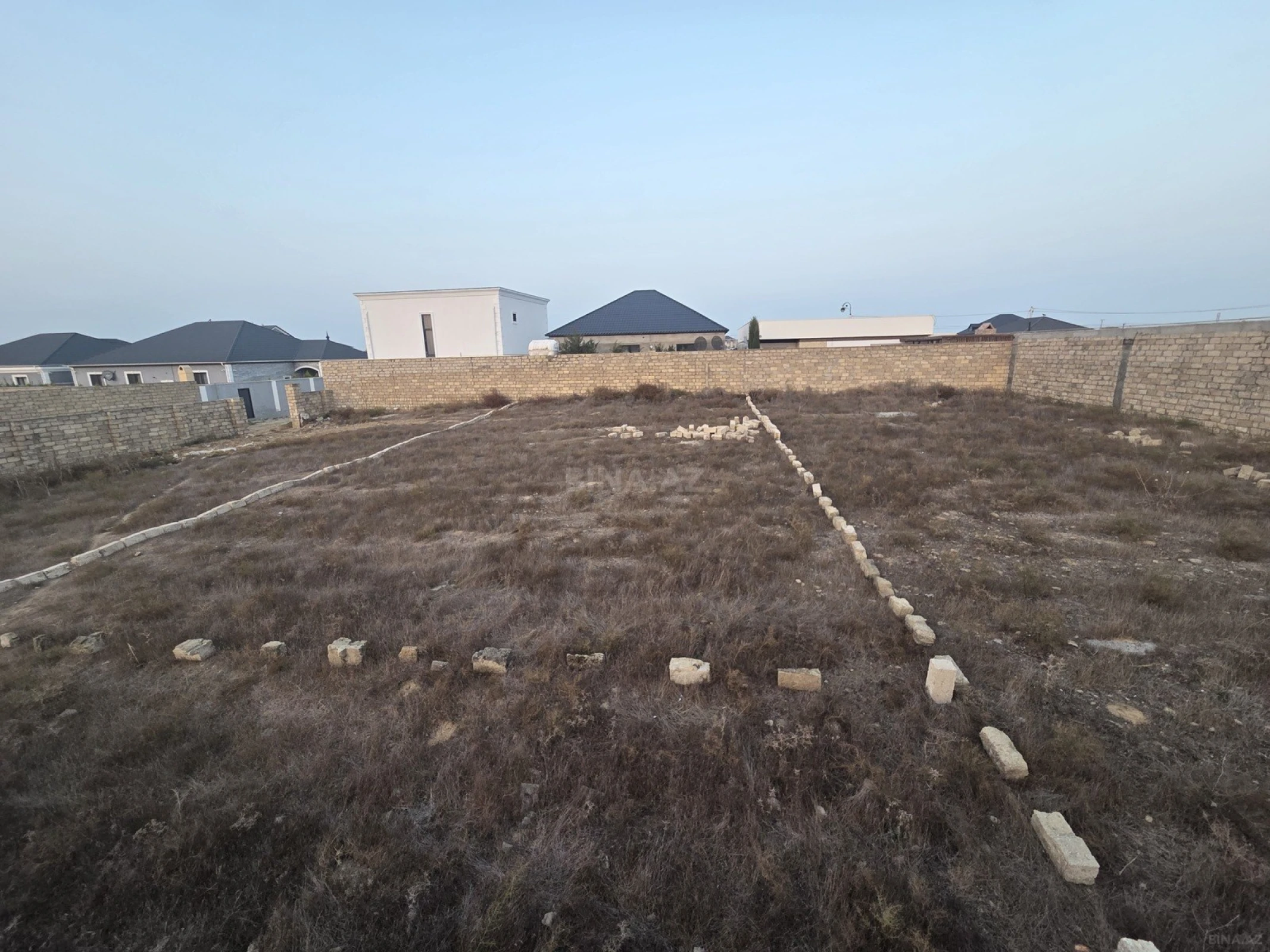 Kirayə verilir torpaq sahəsi 4 m²