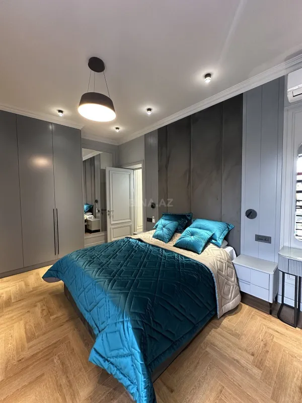 Satılır 3 otaqlı mənzil 94 m²