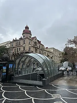 Satılır 3 otaqlı mənzil 94 m²