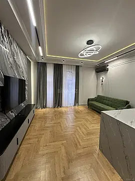 Satılır 3 otaqlı mənzil 94 m²