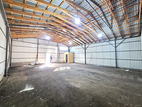 Kirayə verilir obyekt 270 m²