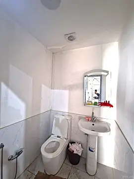 Kirayə verilir obyekt 270 m²