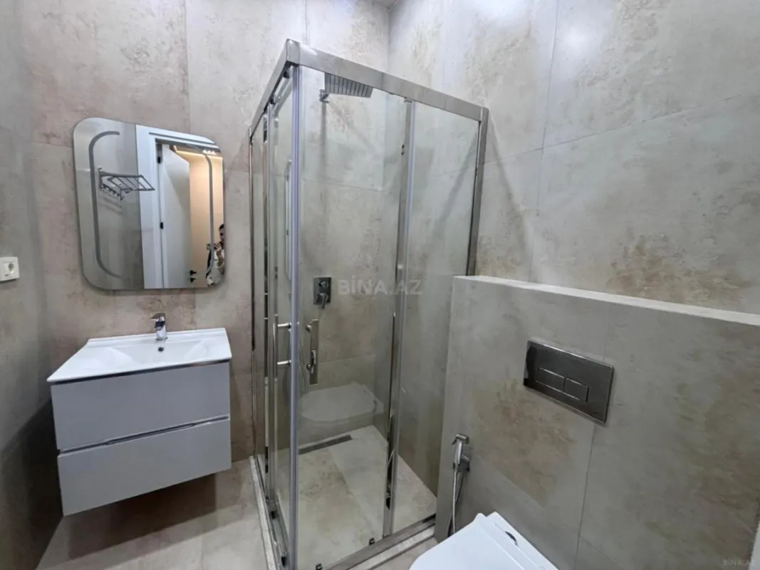 Satılır 5 otaqlı həyət evi 260 m²