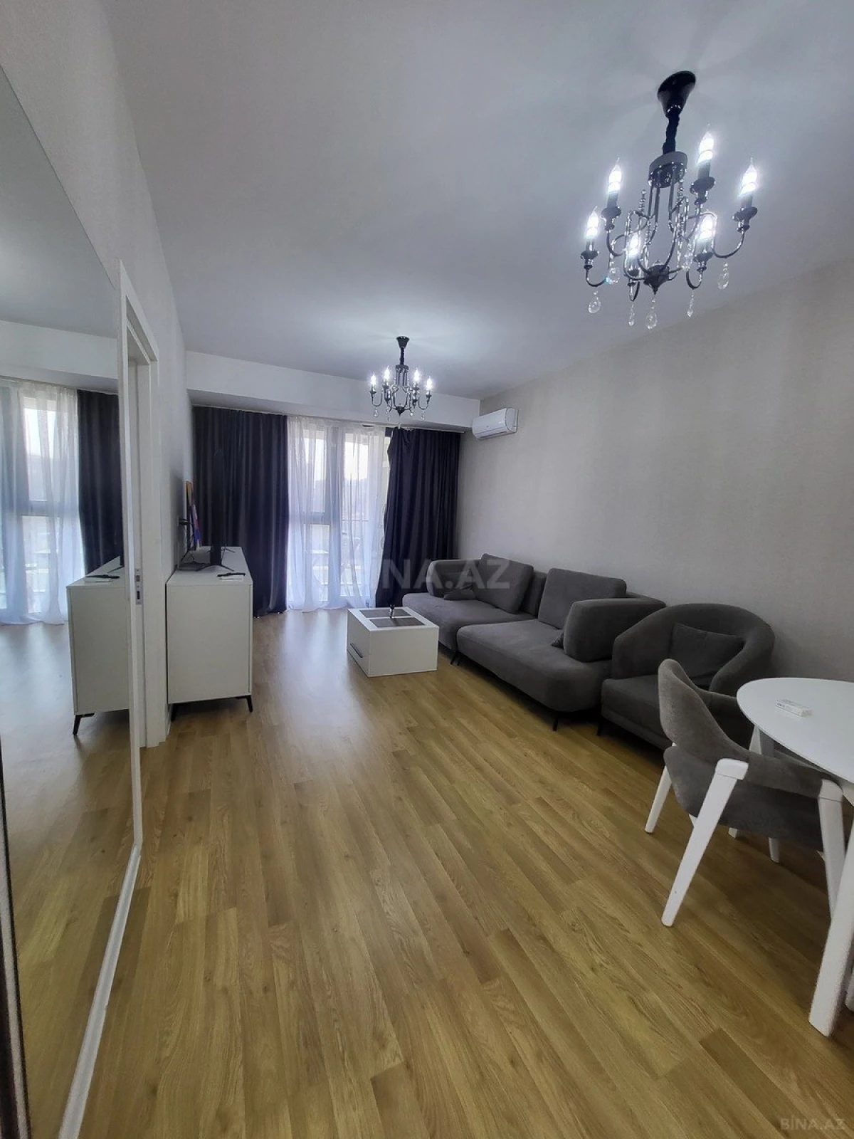 Kirayə verilir 2 otaqlı mənzil 60 m²