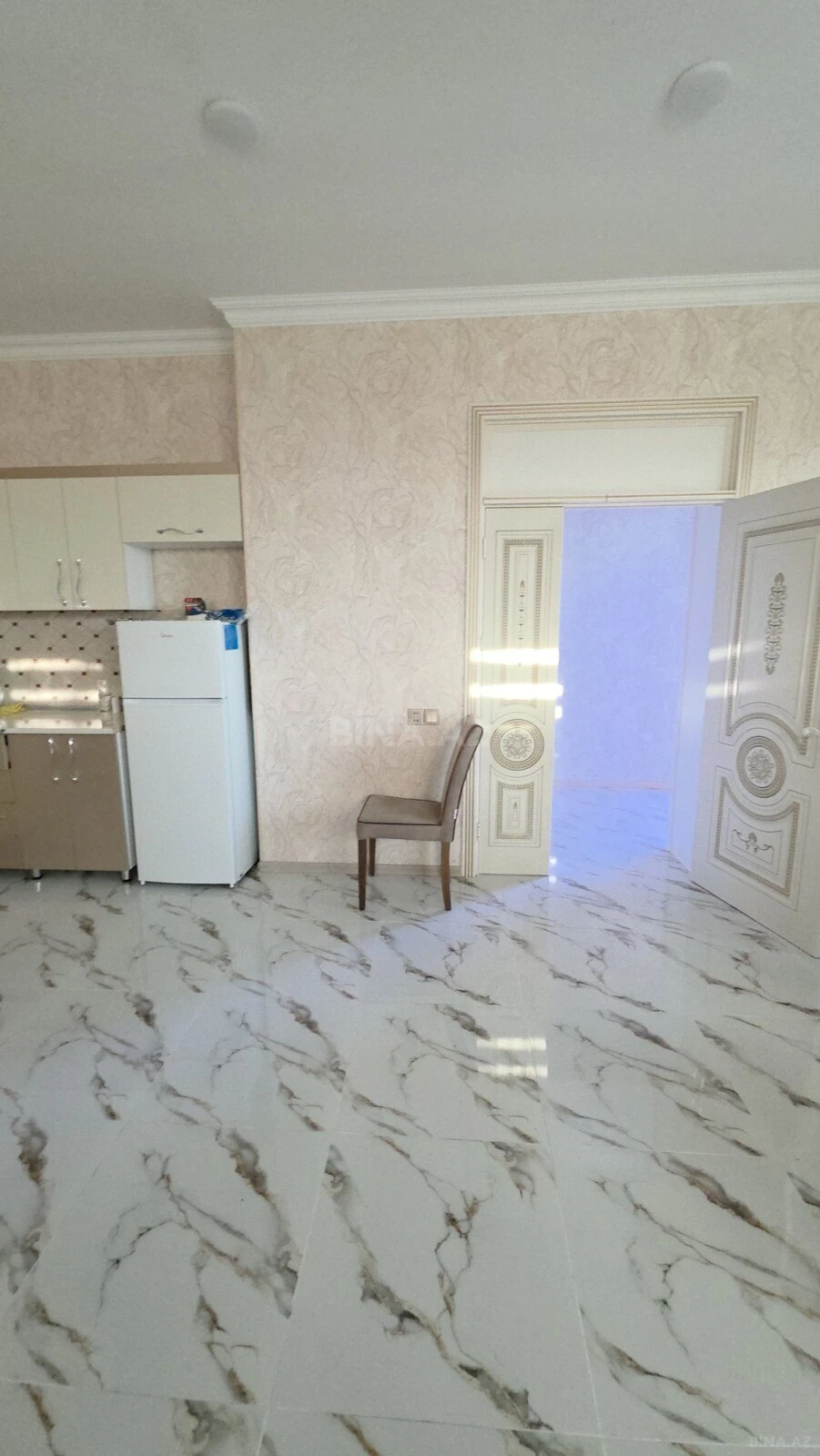 Satılır 4 otaqlı həyət evi 200 m²