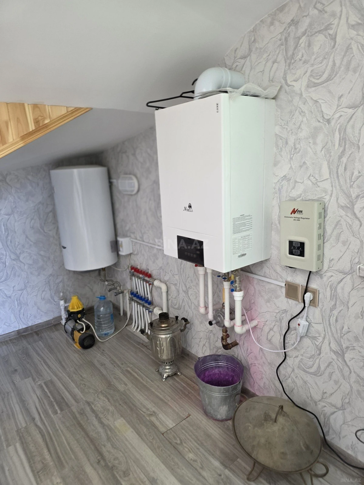 Satılır 4 otaqlı həyət evi 200 m²