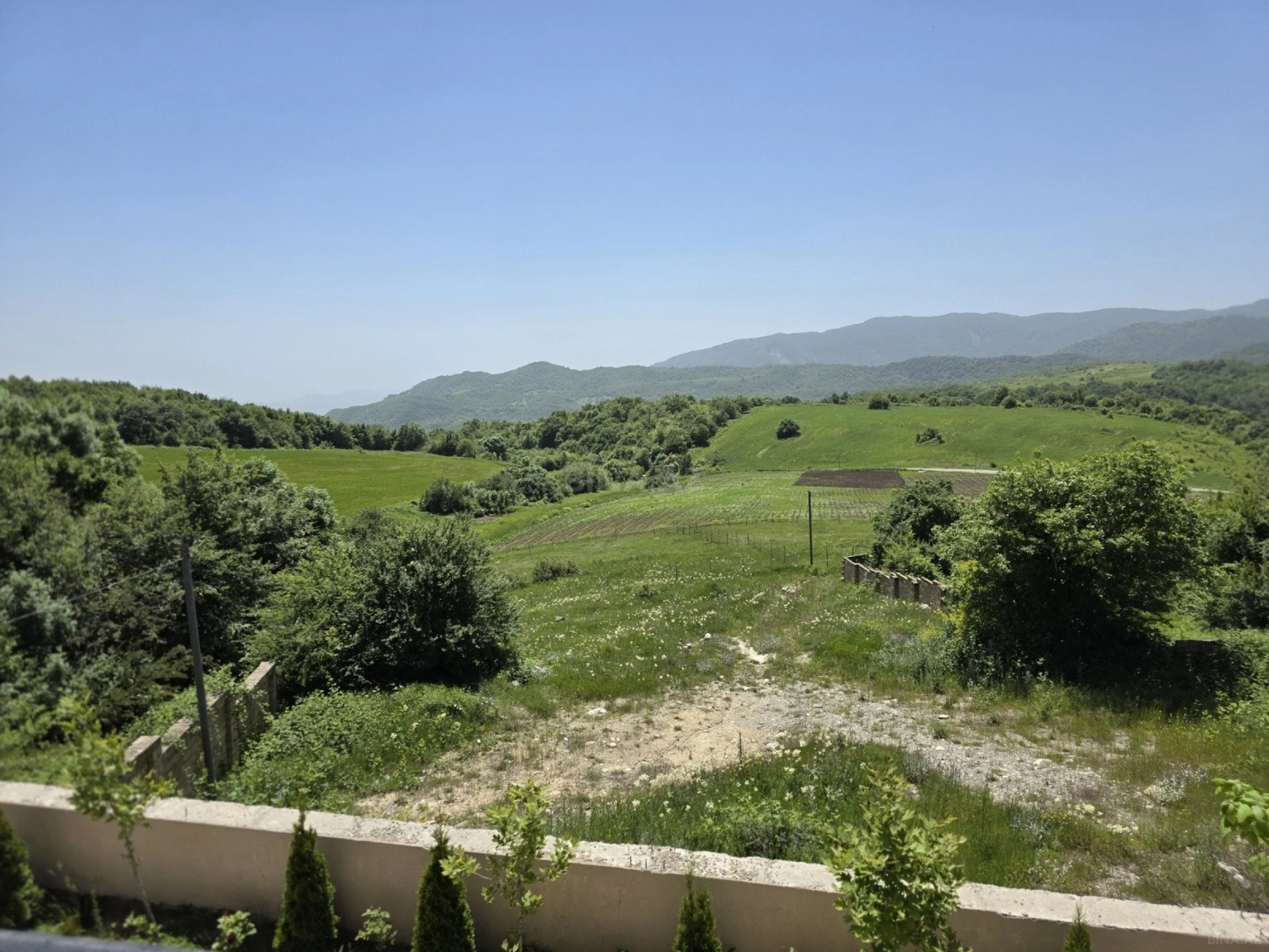 Satılır 4 otaqlı həyət evi 200 m²