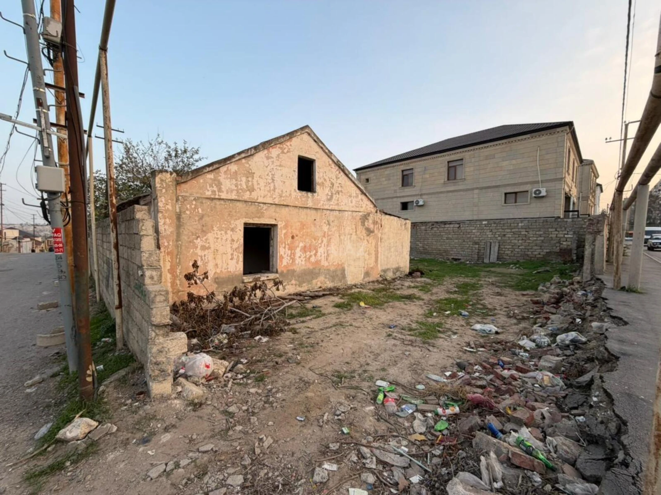 Satılır 4 otaqlı həyət evi 69 m²