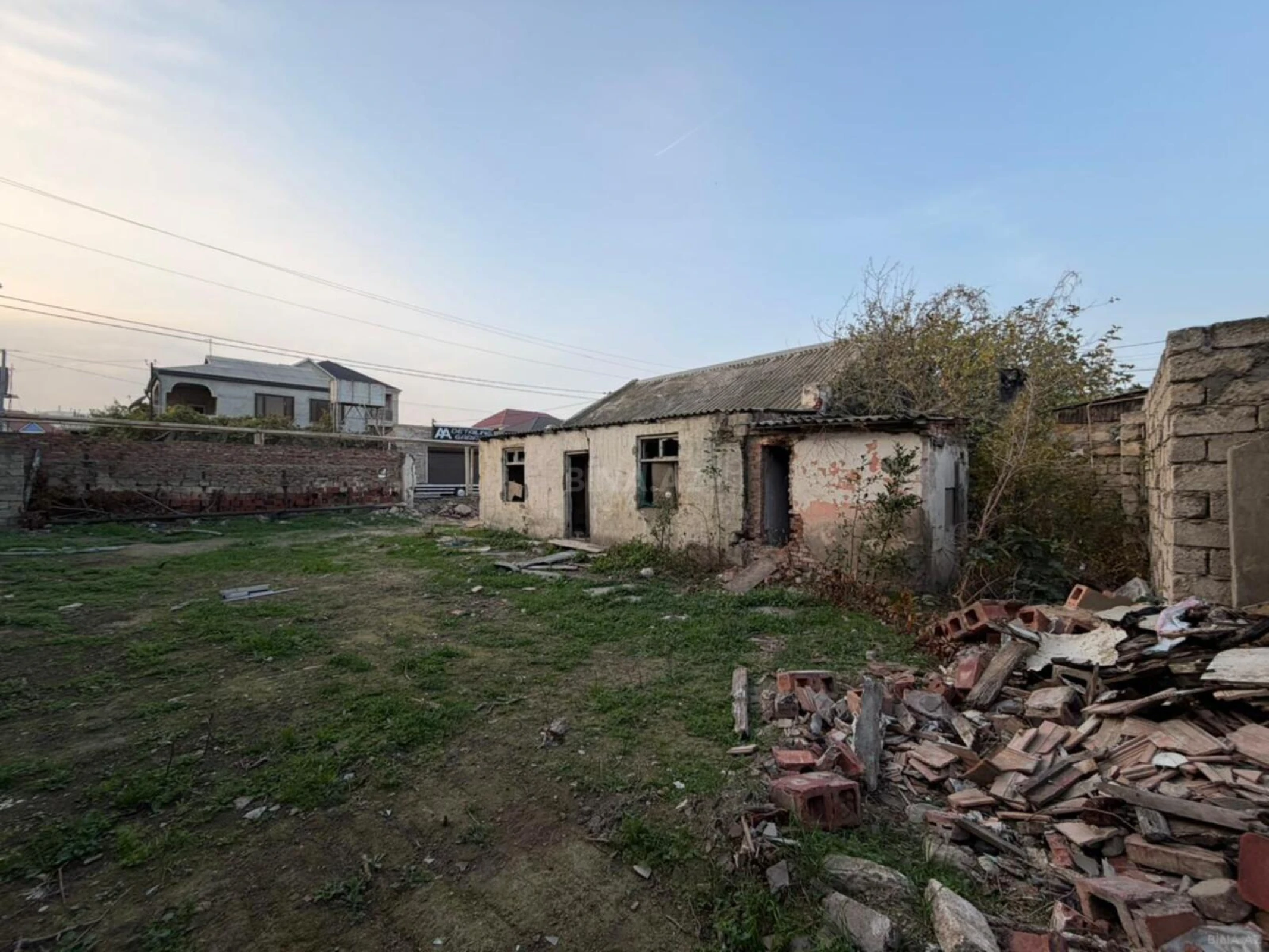 Satılır 4 otaqlı həyət evi 69 m²