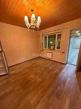 Satılır 6 otaqlı həyət evi 340 m²