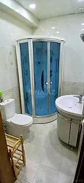 Kirayə verilir 3 otaqlı mənzil 140 m²