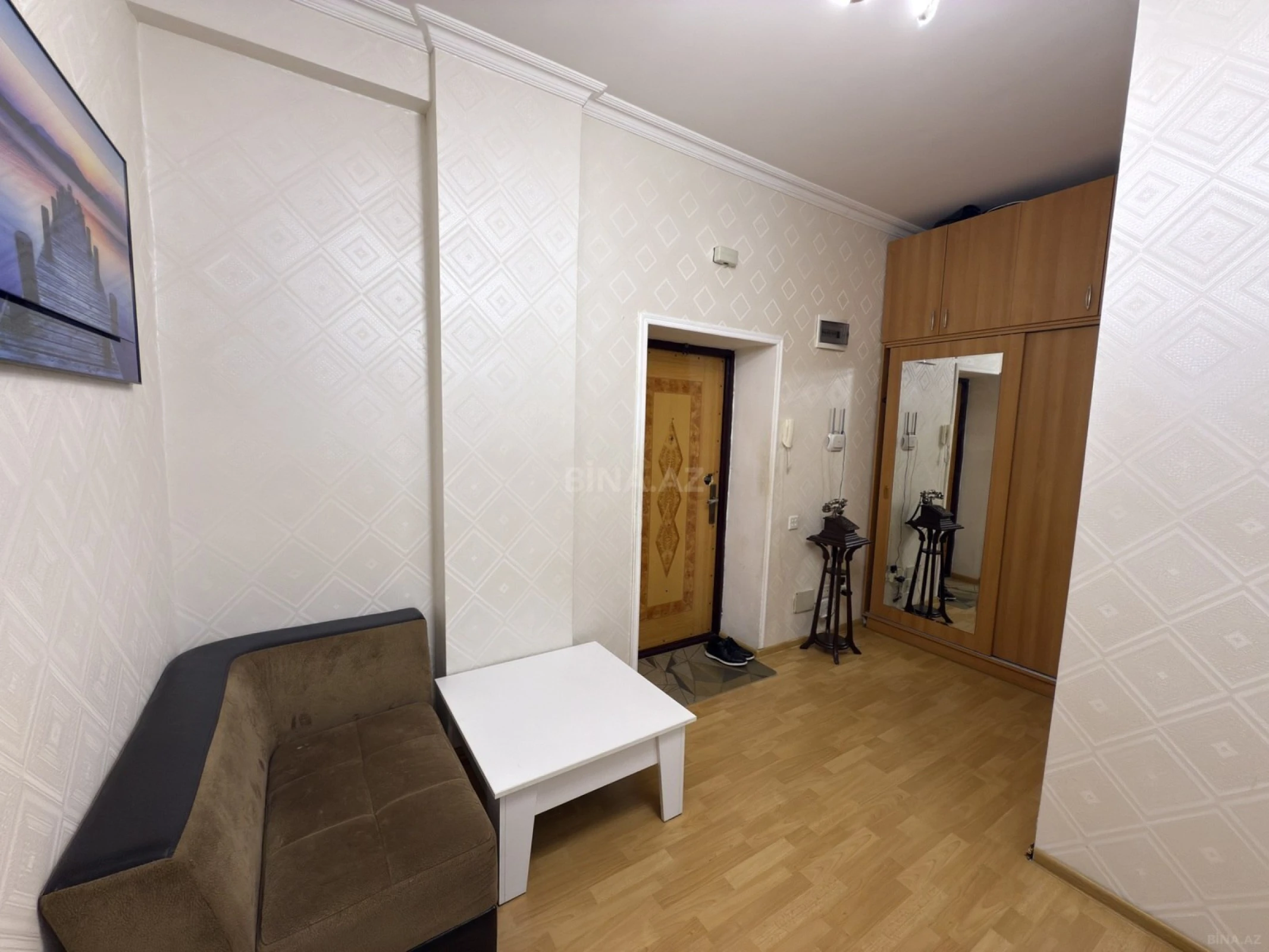 Satılır 3 otaqlı mənzil 110 m²