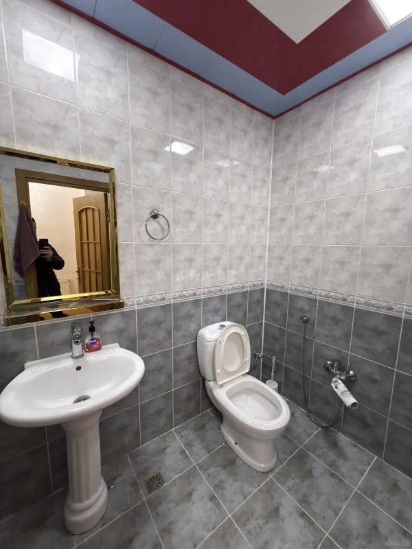 Satılır 3 otaqlı mənzil 110 m²