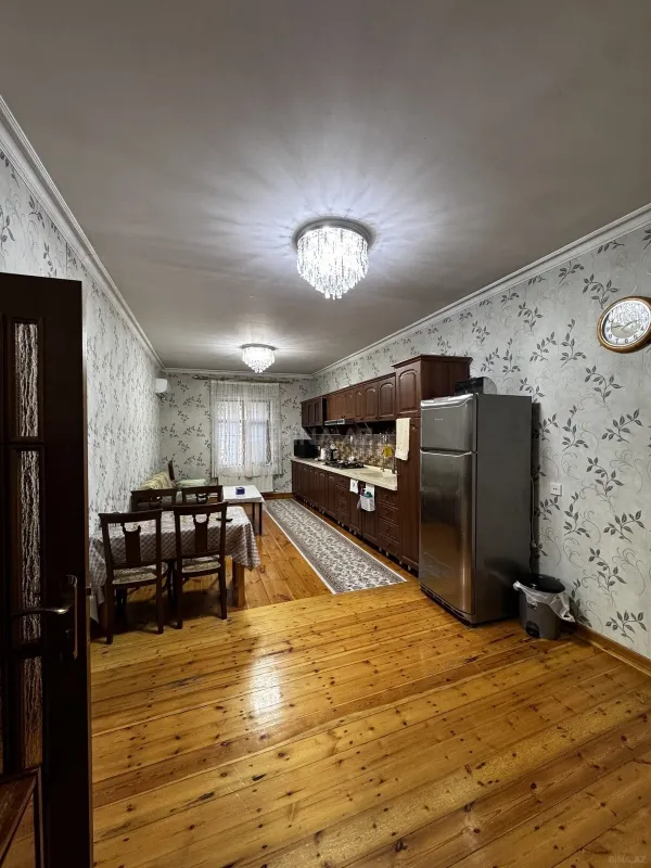 Satılır 3 otaqlı həyət evi 130 m²