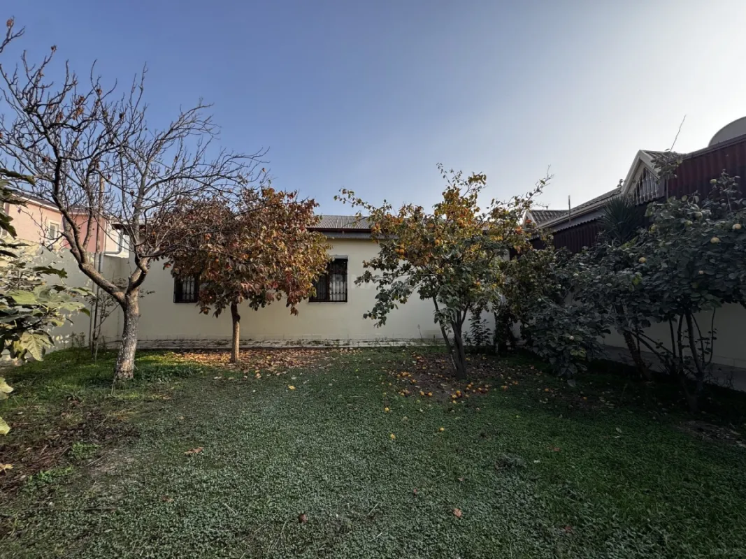 Satılır 3 otaqlı həyət evi 130 m²