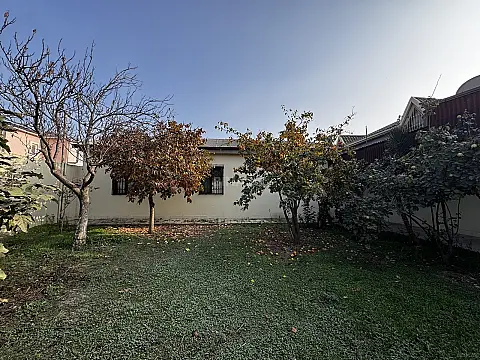 Satılır 3 otaqlı həyət evi 130 m²