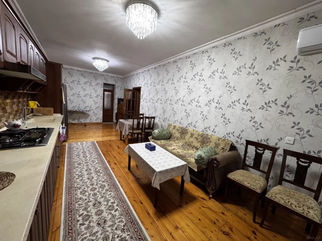 Satılır 3 otaqlı həyət evi 130 m²