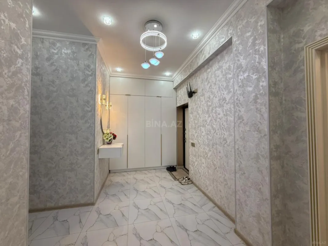 Satılır 3 otaqlı mənzil 80 m²