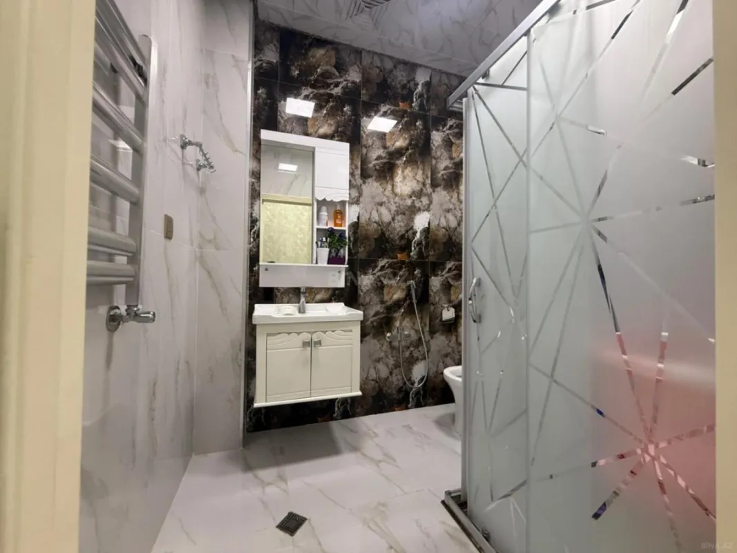 Satılır 3 otaqlı mənzil 80 m²