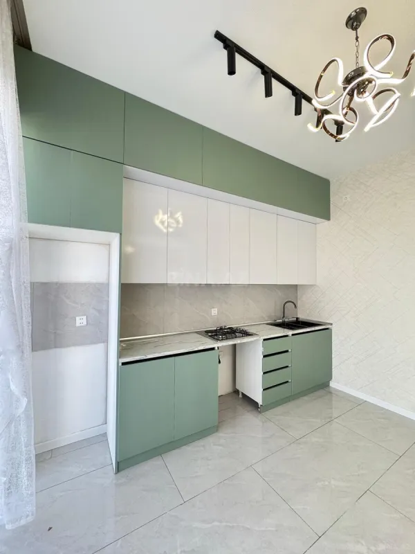 Satılır 4 otaqlı həyət evi 140 m²