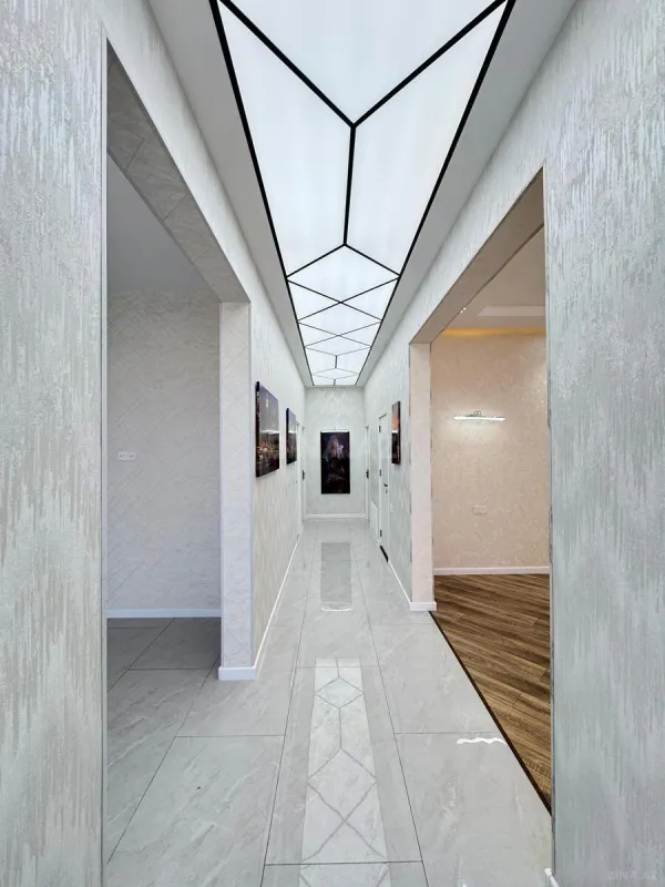 Satılır 4 otaqlı həyət evi 140 m²