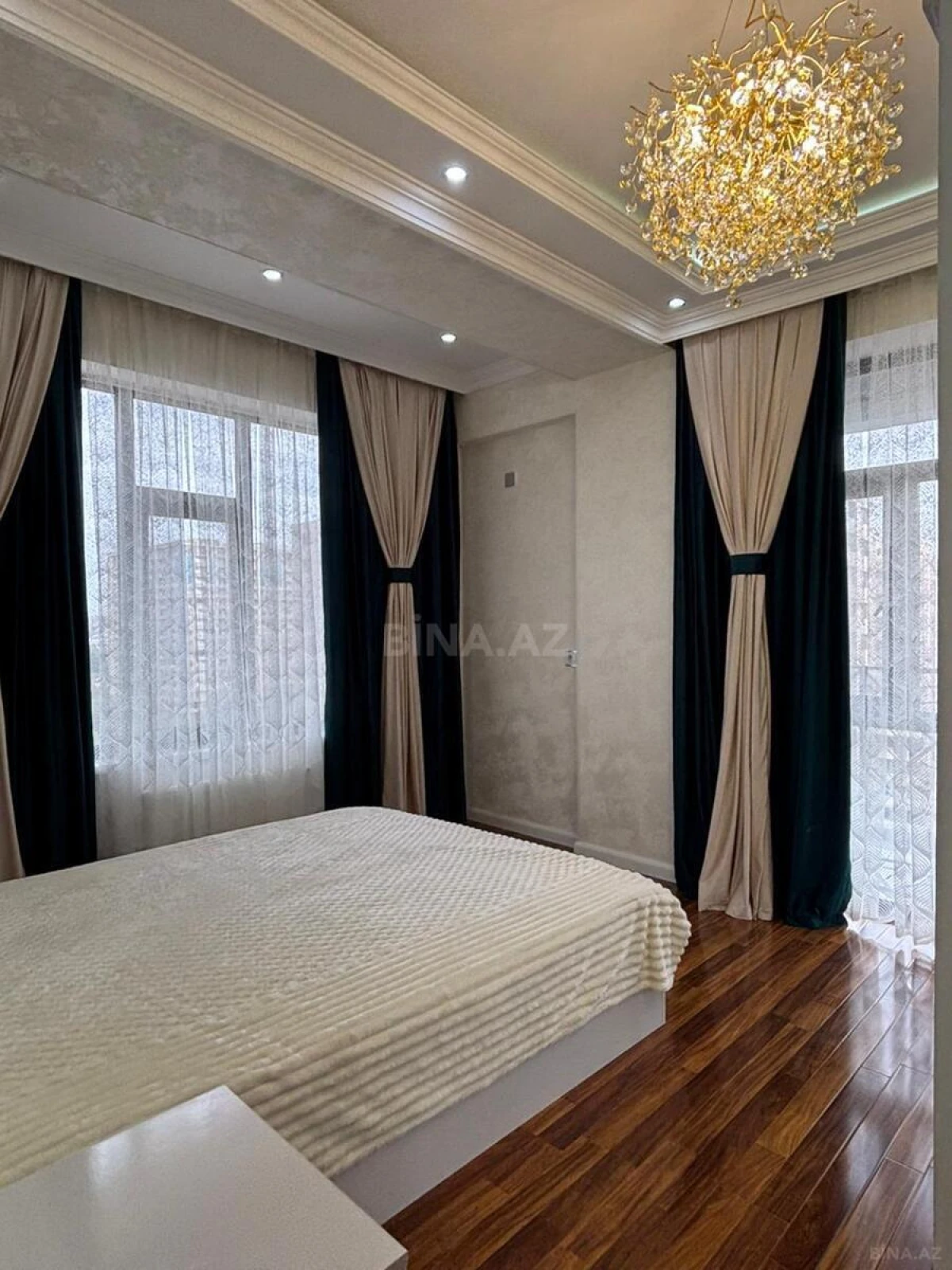 Satılır 3 otaqlı mənzil 85 m²