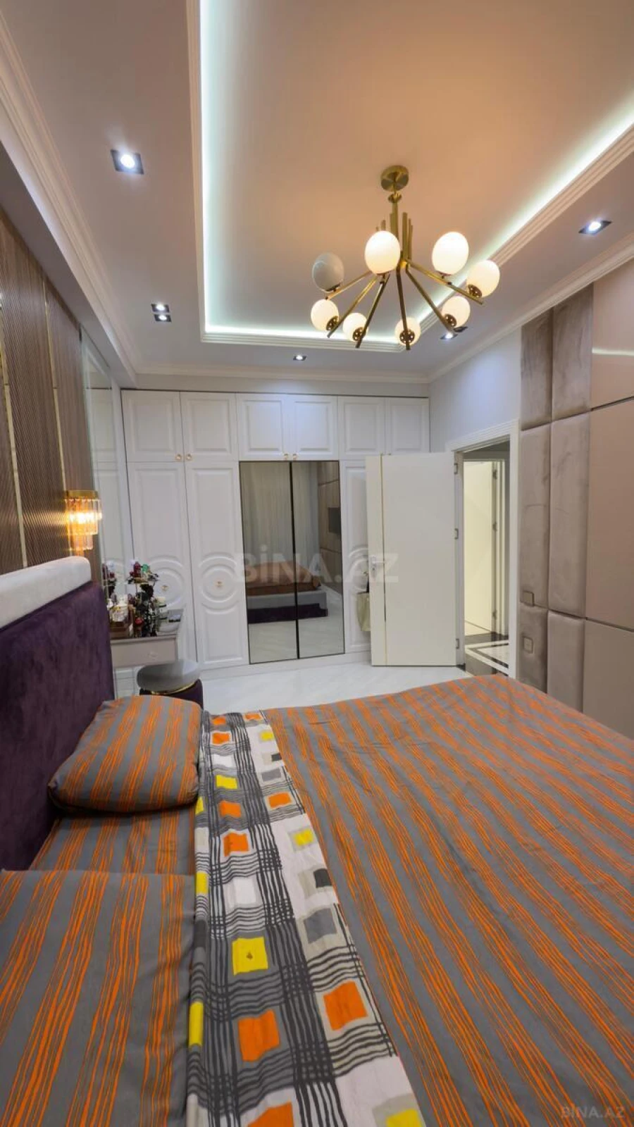Satılır 3 otaqlı mənzil 112 m²