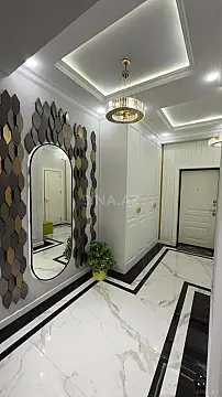Satılır 3 otaqlı mənzil 112 m²