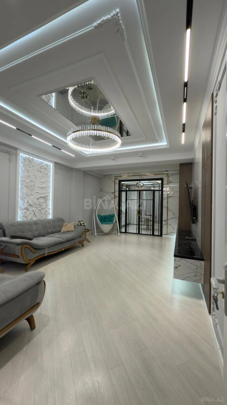 Satılır 3 otaqlı mənzil 112 m²