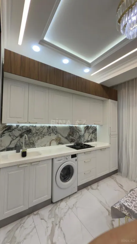 Satılır 3 otaqlı mənzil 112 m²
