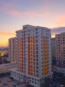 Satılır 3 otaqlı mənzil 107 m²