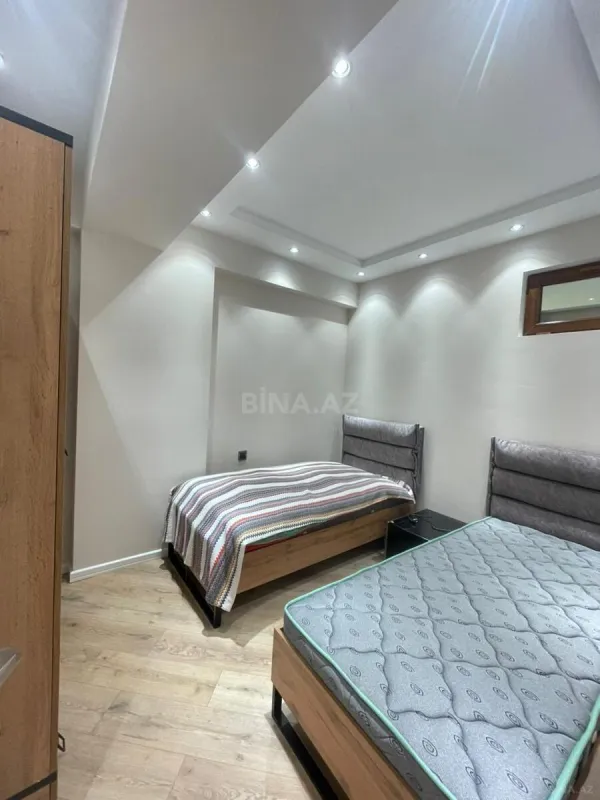 Satılır 3 otaqlı mənzil 76 m²