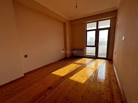 Satılır 3 otaqlı mənzil 115 m²