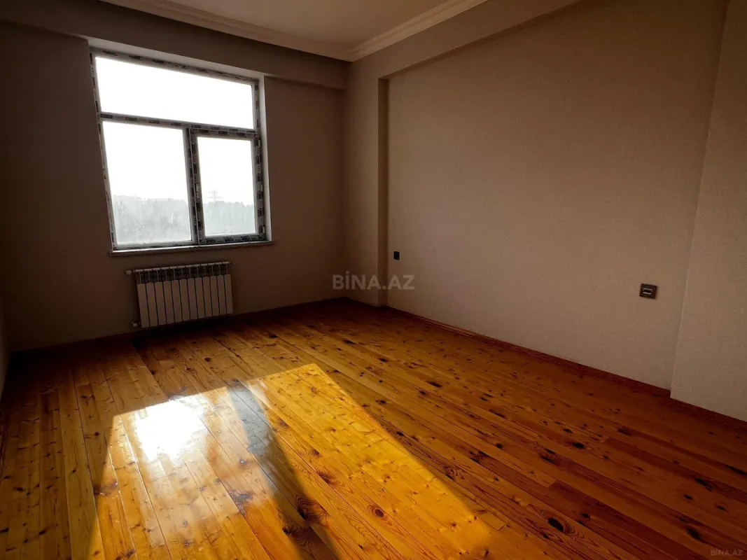 Satılır 3 otaqlı mənzil 115 m²