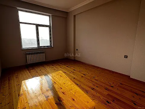 Satılır 3 otaqlı mənzil 115 m²