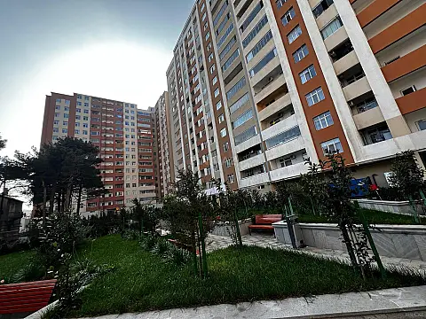 Satılır 3 otaqlı mənzil 115 m² — Bakı 3 otaq 115.00 m²