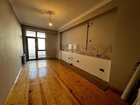 Satılır 3 otaqlı mənzil 115 m²