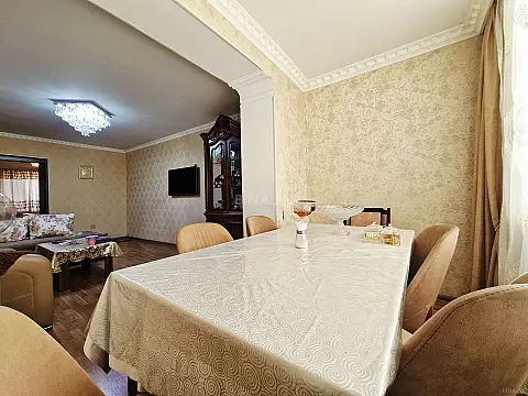 Satılır 3 otaqlı mənzil 70 m²