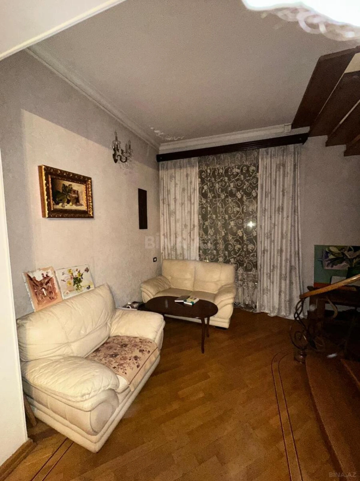 Satılır 4 otaqlı mənzil 160 m²